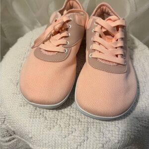 Women's Peach Athletic Shoes